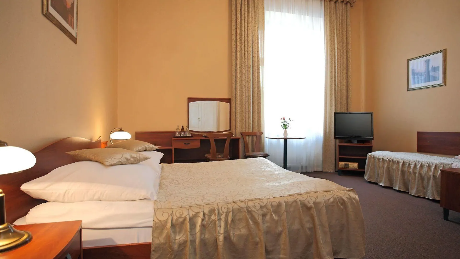 Hotel Fortuna Krakow