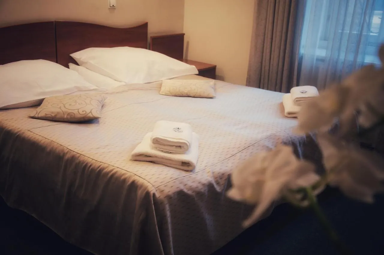 קרקוב Hotel Fortuna 3*,  פולין